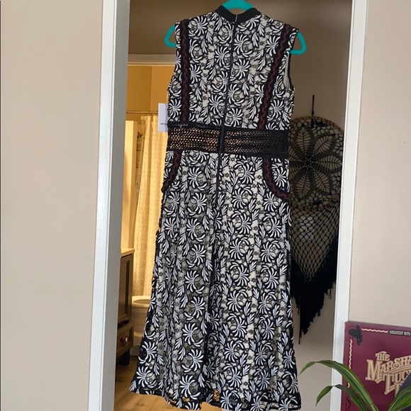 Self-Portrait Flower Dress - Picture 2 of 5